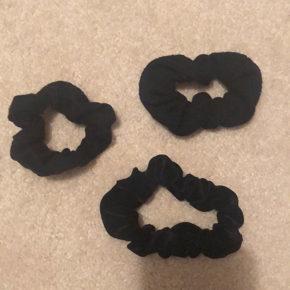 3-Pack Black Scrunciis